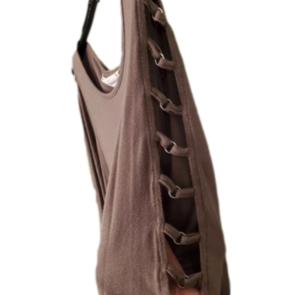 French Laundry olive green lattice shoulder to arm shirt size large. - Picture 4 of 5